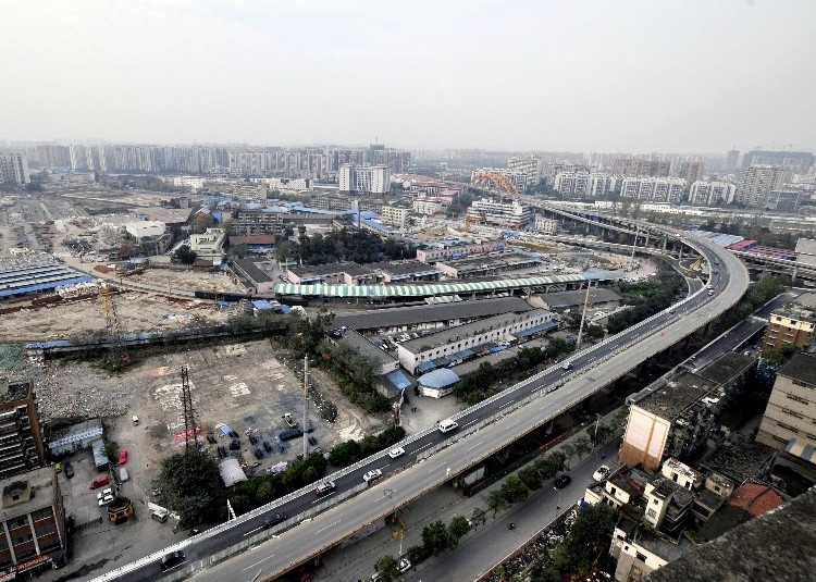 成都青龙场立交高跨桥加固工程（2016年）